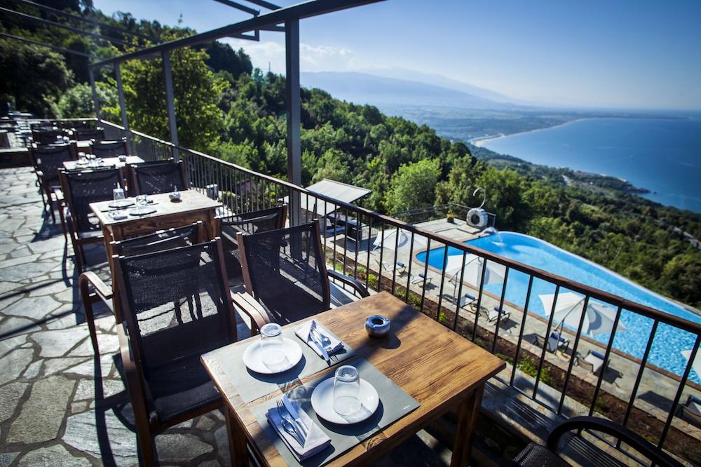 Dohos Boutique Hotel Larissa Exterior photo